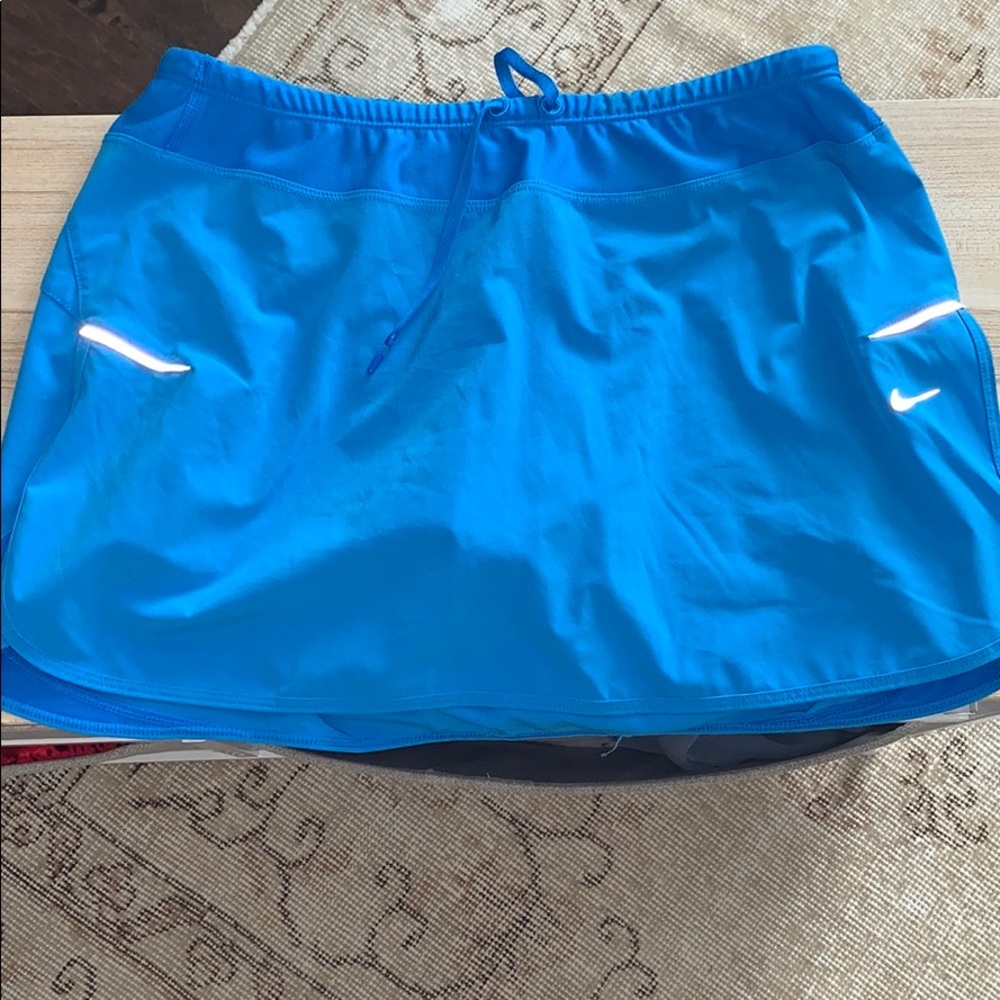Nike tennis skirt
